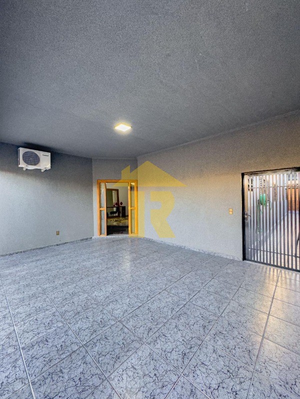 Casa com 3 quartos à venda, 212m² — foto 6 de 32