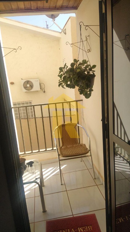 Apartamento com 3 quartos à venda, 98m² — foto 23 de 35