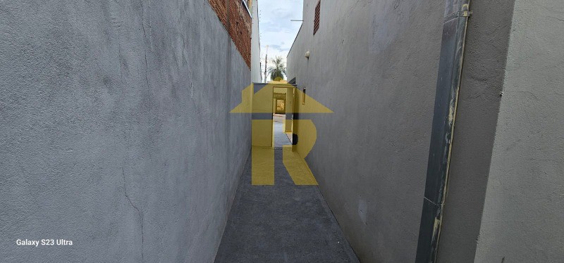 Casa com 2 quartos à venda, 100m² — foto 16 de 17