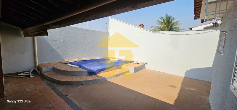 Casa com 3 quartos à venda, 148m² — foto 26 de 29