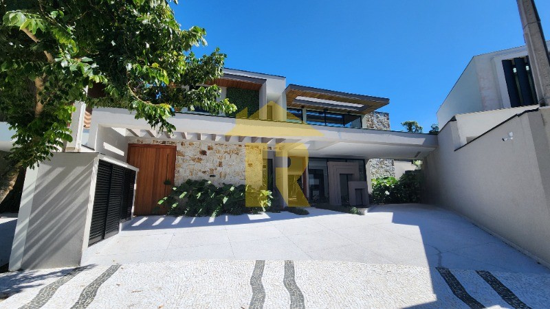 Casa com 6 quartos à venda — foto 2 de 50