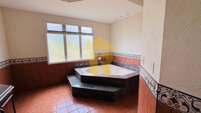 Casa de Condomínio com 8 quartos à venda, 1100m² — foto 22 de 61