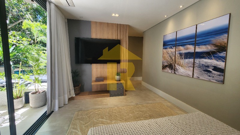 Casa com 6 quartos à venda — foto 14 de 50