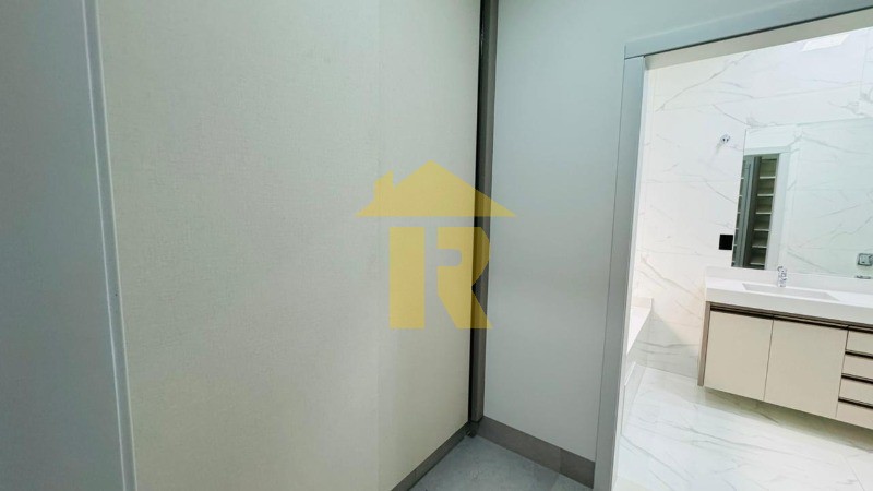 Casa de Condomínio com 3 quartos à venda, 220m² — foto 19 de 28