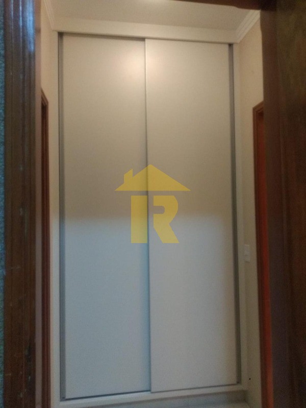 Casa com 2 quartos à venda, 220m² — foto 13 de 33