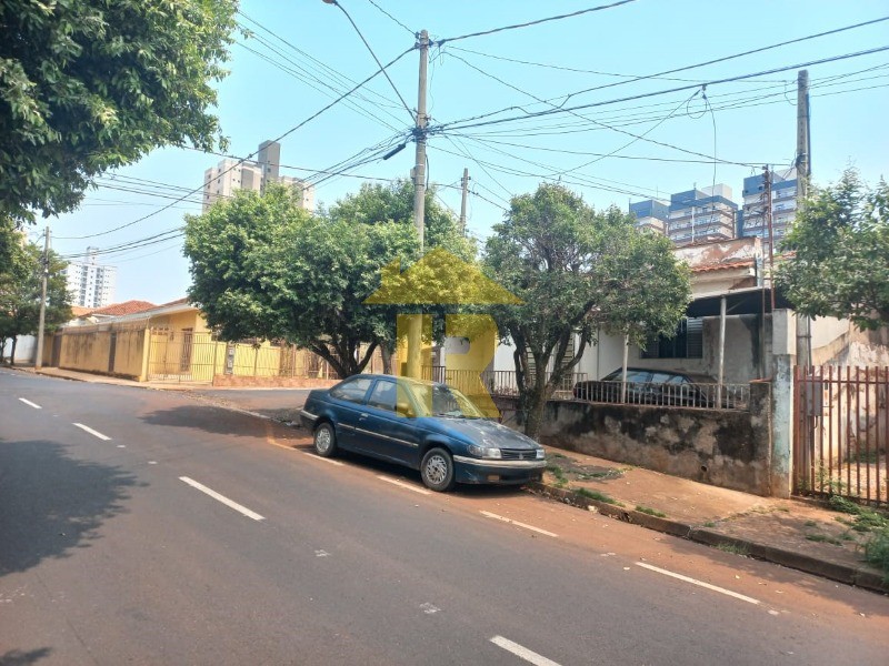 Terreno / Lote / Condomínio  à venda, 242m² — foto 6 de 10