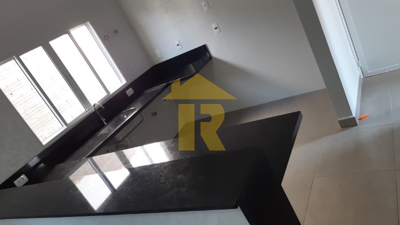 Casa com 3 quartos à venda, 103m² — foto 8 de 14
