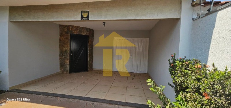 Casa com 3 quartos à venda, 148m² — foto 4 de 29