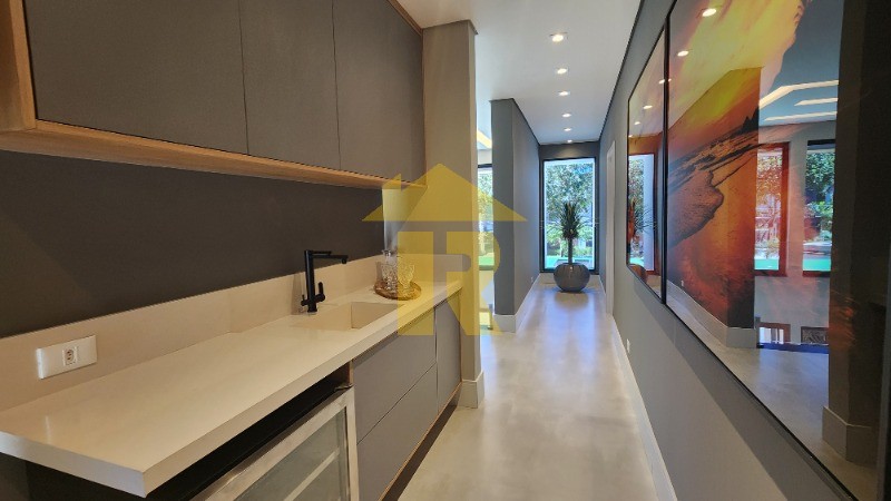 Casa com 6 quartos à venda — foto 46 de 50
