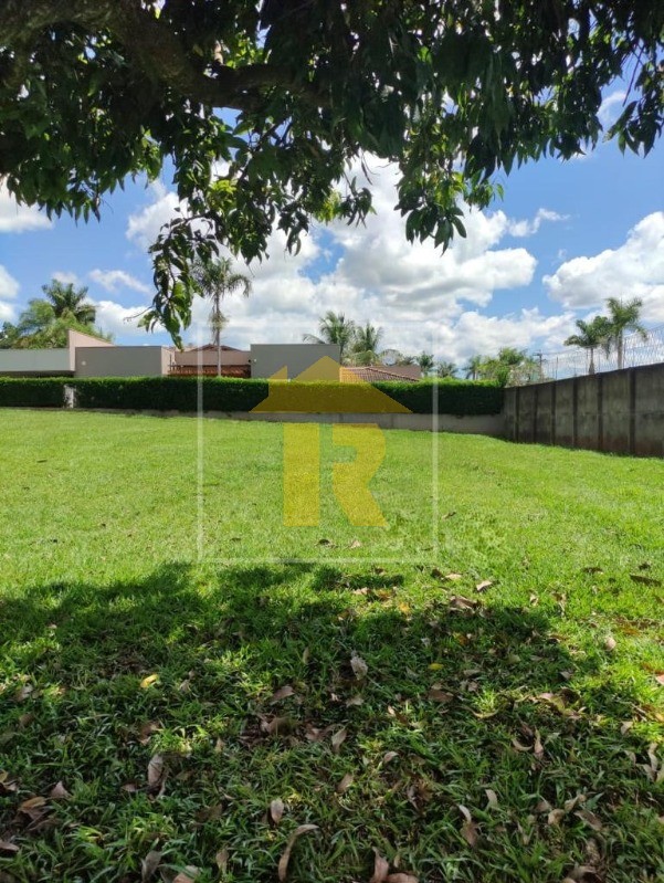 Terreno / Lote / Condomínio  à venda, 981m² — foto 1 de 13
