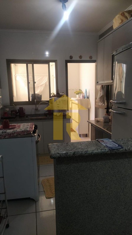 Apartamento com 3 quartos à venda, 98m² — foto 14 de 35