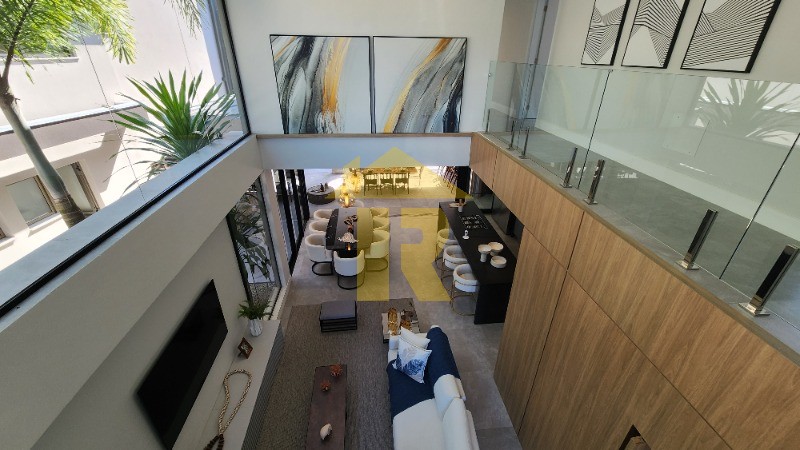 Casa com 6 quartos à venda — foto 25 de 43