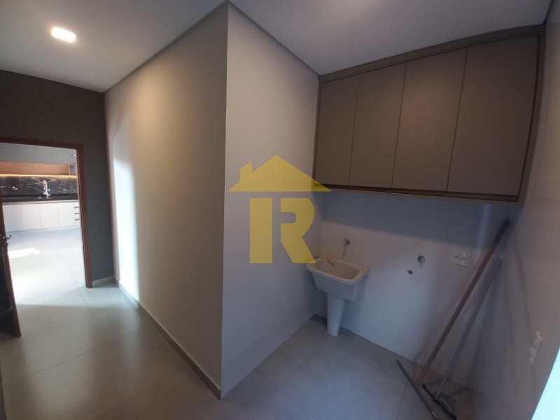 Casa com 3 quartos à venda, 275m² — foto 30 de 30