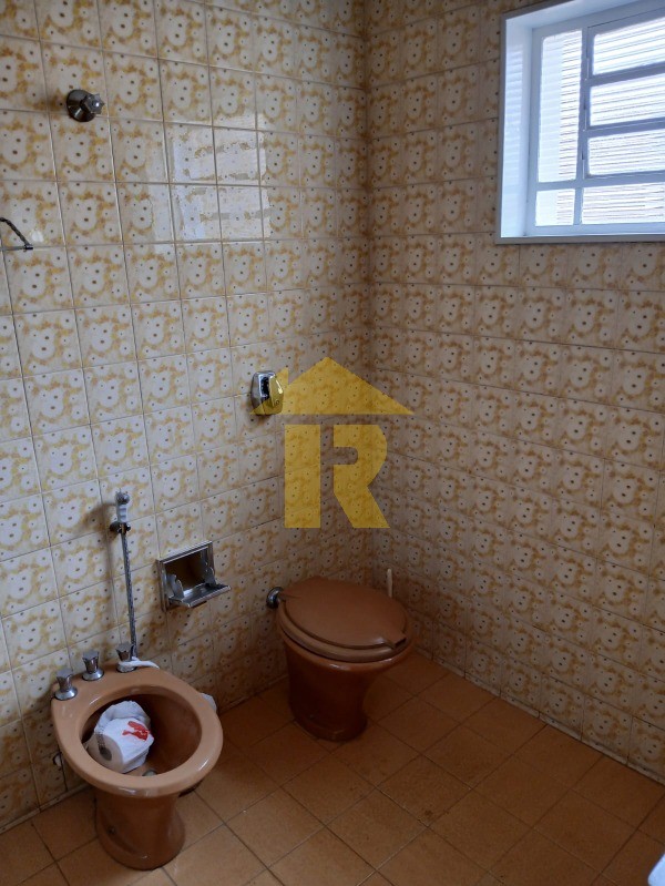 Casa com 3 quartos à venda, 200m² — foto 14 de 28