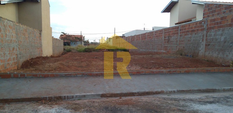 Terreno / Lote / Condomínio  à venda, 200m² — foto 6 de 7