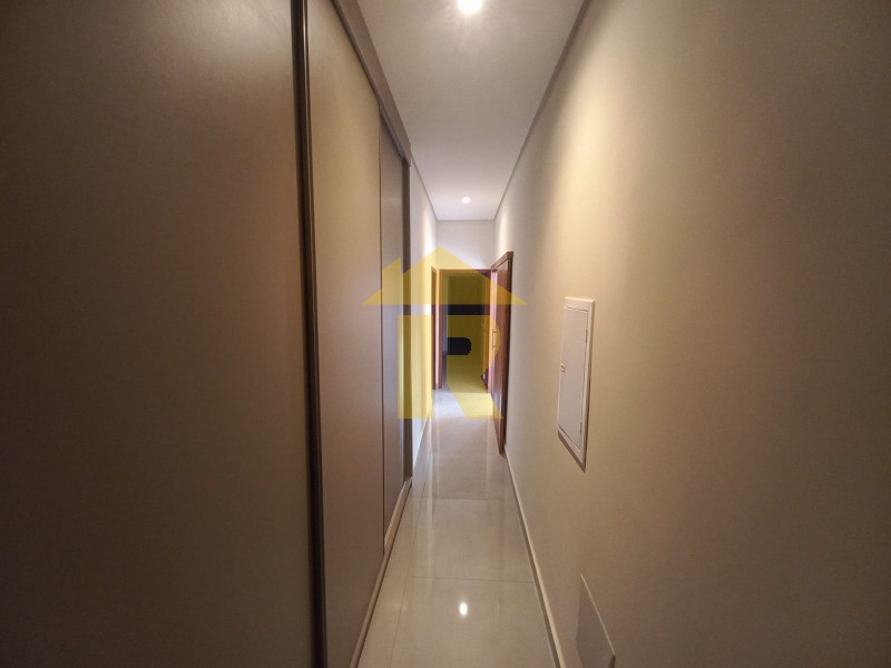 Casa com 3 quartos à venda, 275m² — foto 11 de 30