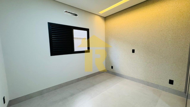 Casa de Condomínio com 3 quartos à venda, 220m² — foto 20 de 28
