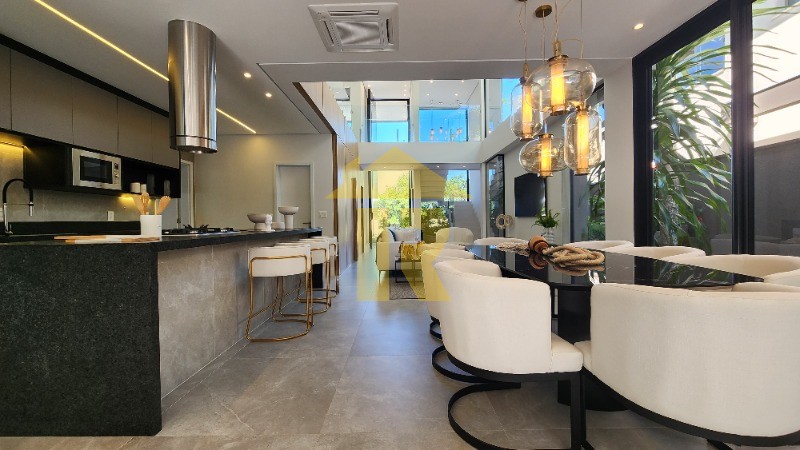 Casa com 6 quartos à venda — foto 13 de 43