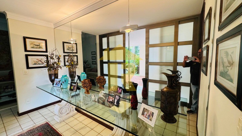 Casa de Condomínio com 4 quartos à venda, 370m² — foto 9 de 42