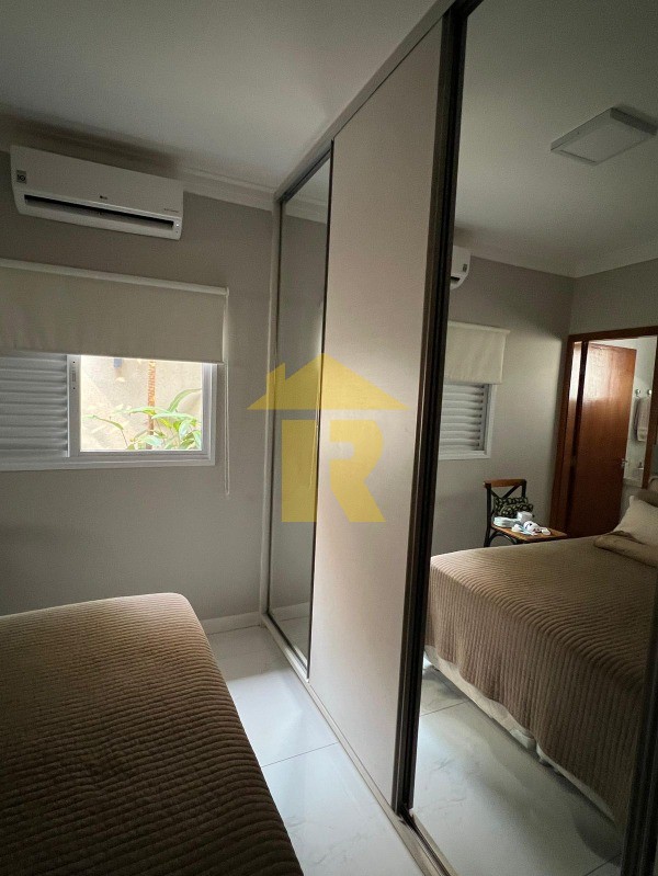 Casa de Condomínio com 2 quartos à venda, 200m² — foto 8 de 29