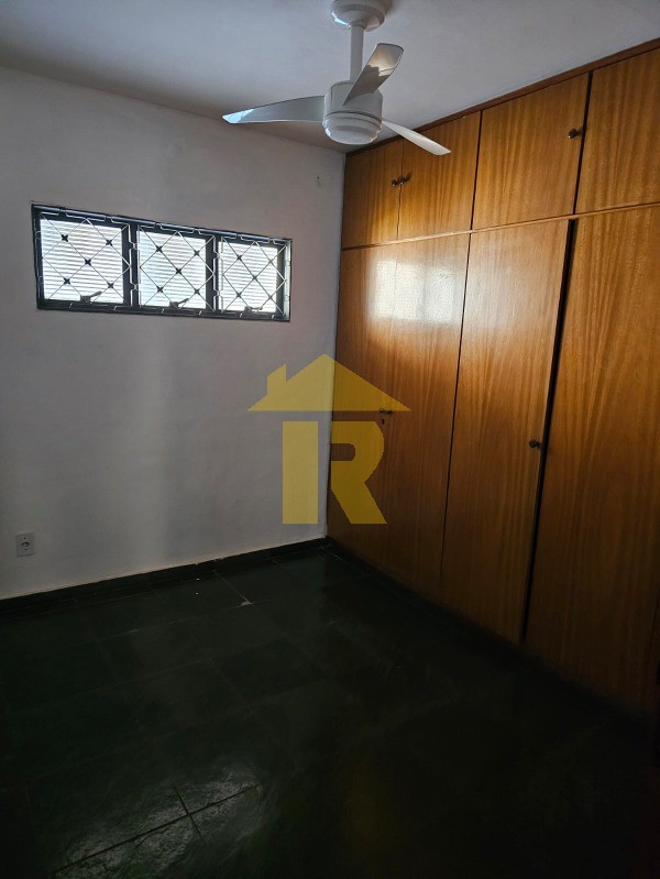 Casa com 3 quartos à venda, 288m² — foto 7 de 26