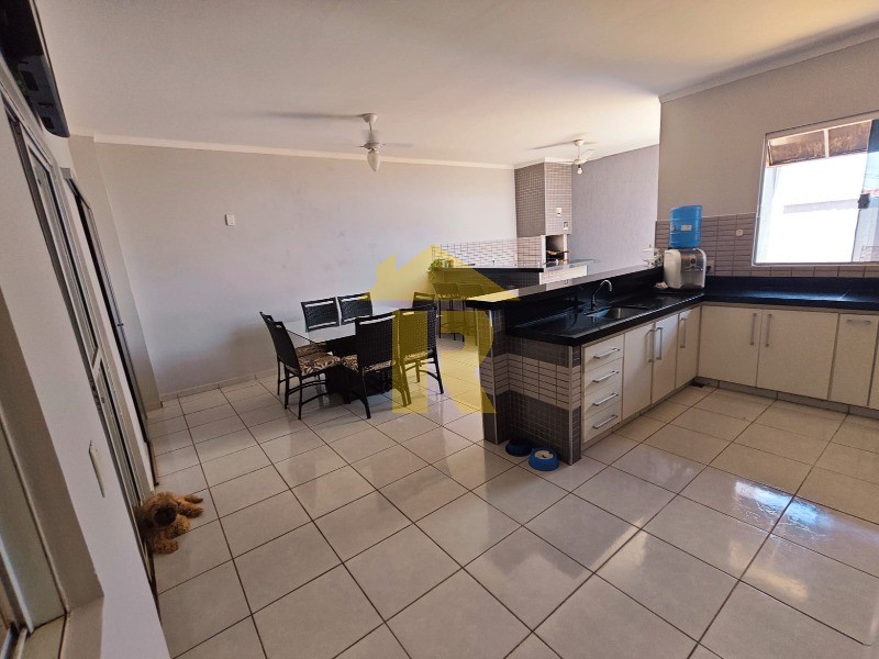 Casa de Condomínio com 2 quartos à venda, 127m² — foto 7 de 44