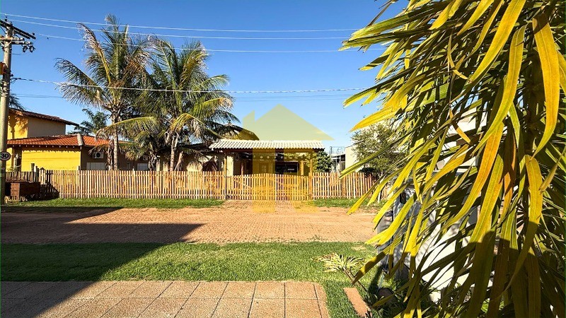 Casa de Condomínio com 3 quartos à venda, 230m² — foto 4 de 41