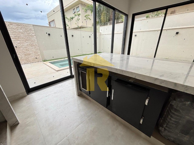 Casa de Condomínio com 4 quartos à venda, 280m² — foto 10 de 13