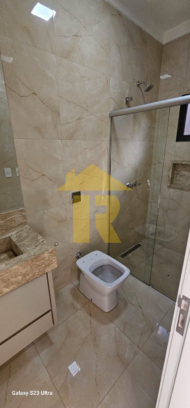Casa de Condomínio com 3 quartos à venda, 285m² — foto 13 de 28