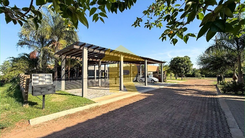 Casa de Condomínio com 3 quartos à venda, 350m² — foto 2 de 40