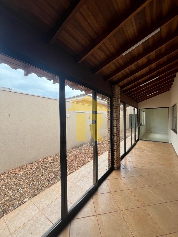 Casa de Condomínio com 3 quartos à venda e aluguel, 210m² — foto 22 de 25