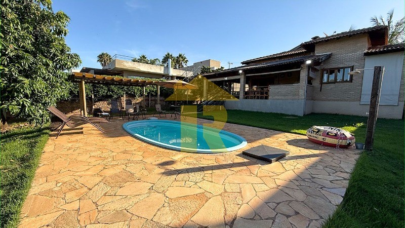 Casa de Condomínio com 3 quartos à venda, 230m² — foto 23 de 41