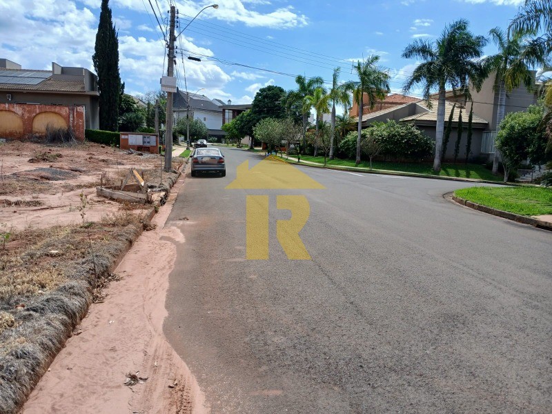 Terreno / Lote / Condomínio  à venda, 900m² — foto 7 de 19