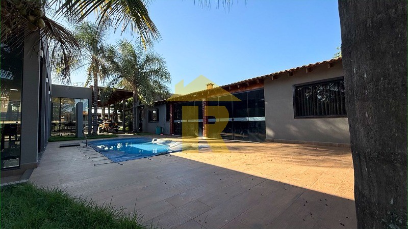Casa de Condomínio com 3 quartos à venda, 350m² — foto 37 de 40
