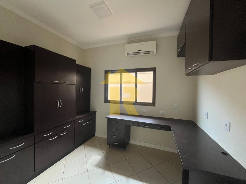 Casa de Condomínio com 3 quartos à venda e aluguel, 210m² — foto 5 de 25