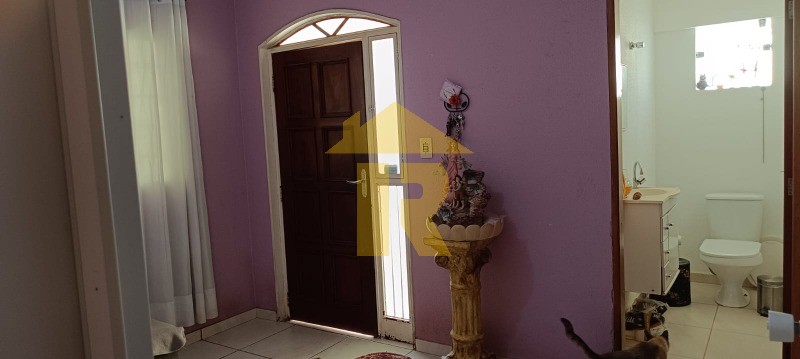 Casa com 3 quartos à venda, 129m² — foto 4 de 21