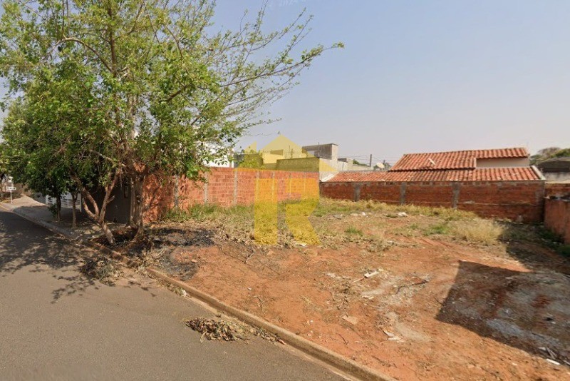 Terreno / Lote / Condomínio  à venda, 220m² — foto 4 de 4