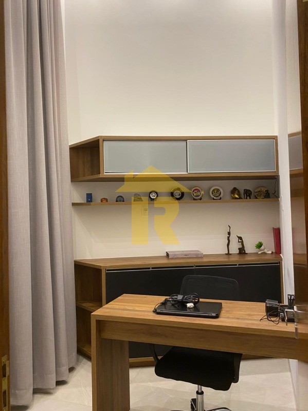 Casa com 3 quartos à venda, 274m² — foto 11 de 25