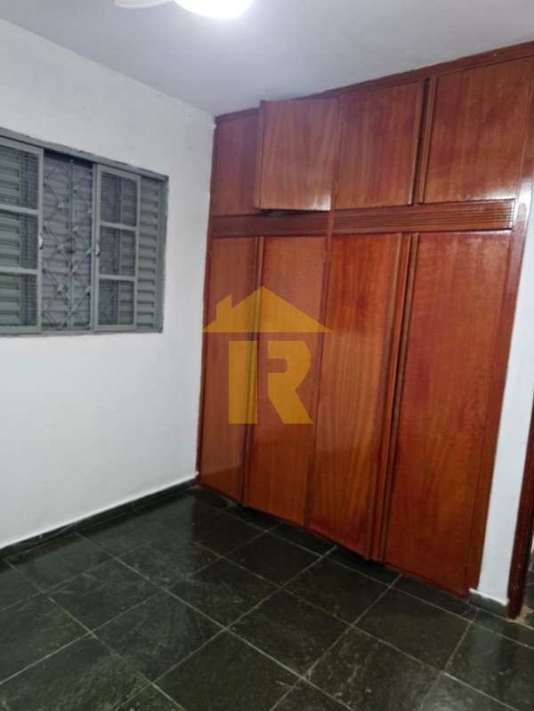 Casa com 3 quartos à venda, 288m² — foto 9 de 26