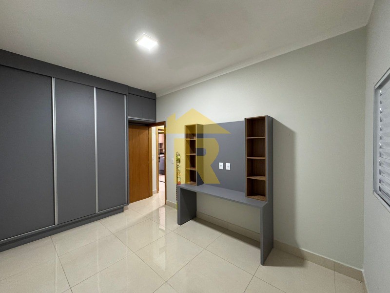 Casa com 3 quartos à venda, 122m² — foto 15 de 23