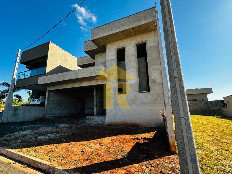 Casa de Condomínio com 3 quartos à venda, 218m² — foto 2 de 22