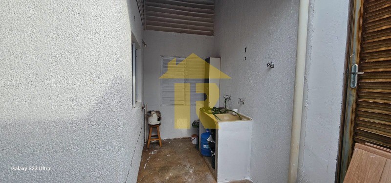 Casa de Condomínio com 2 quartos à venda e aluguel, 80m² — foto 3 de 20