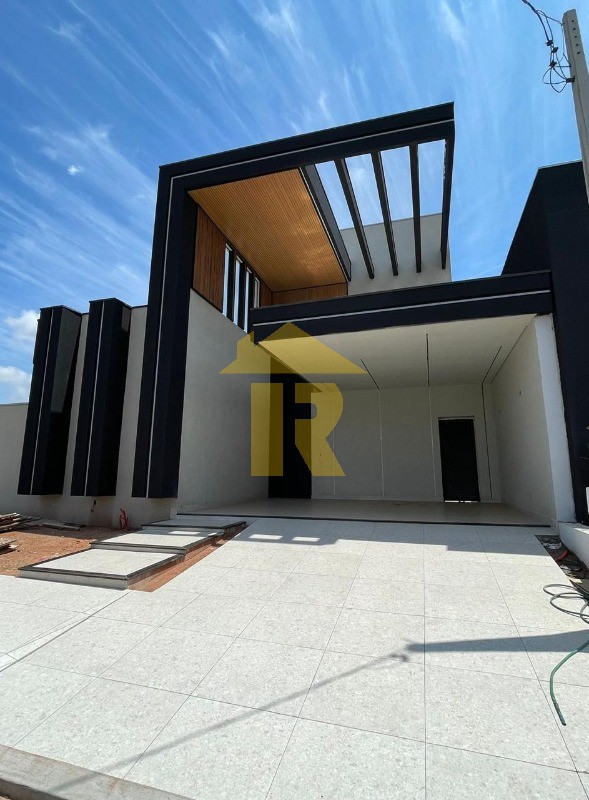 Casa de Condomínio com 3 quartos à venda, 170m² — foto 1 de 18