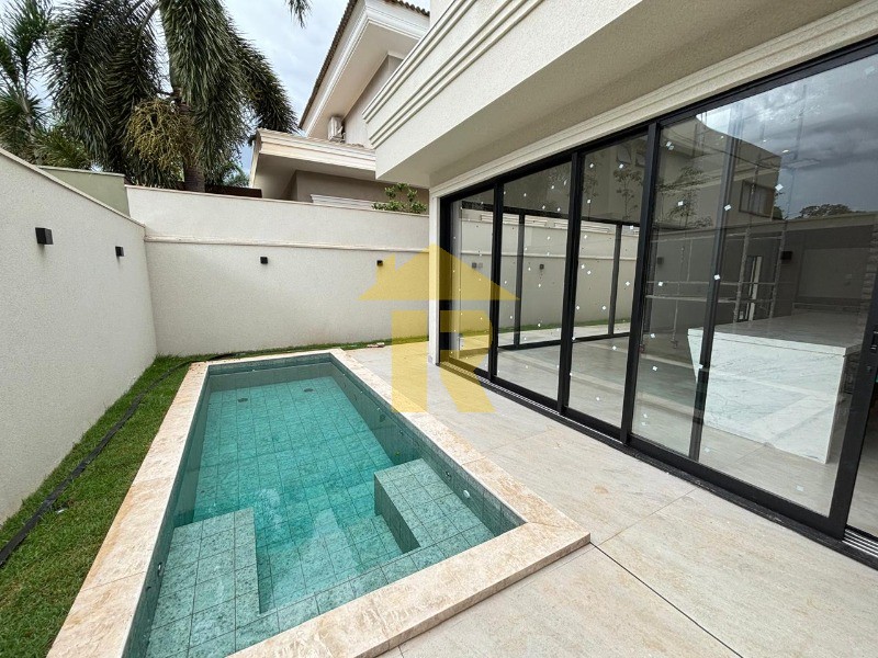 Casa de Condomínio com 4 quartos à venda, 280m² — foto 11 de 13