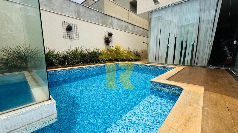 Casa de Condomínio com 4 quartos à venda, 311m² — foto 43 de 45