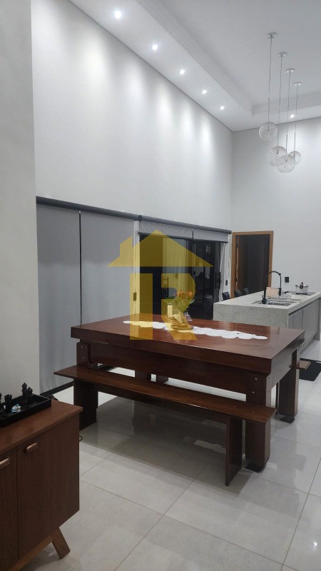 Casa de Condomínio com 3 quartos à venda, 180m² — foto 5 de 18