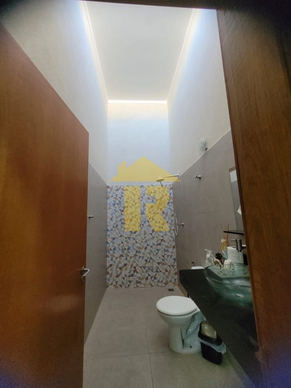 Casa com 3 quartos à venda, 136m² — foto 9 de 9