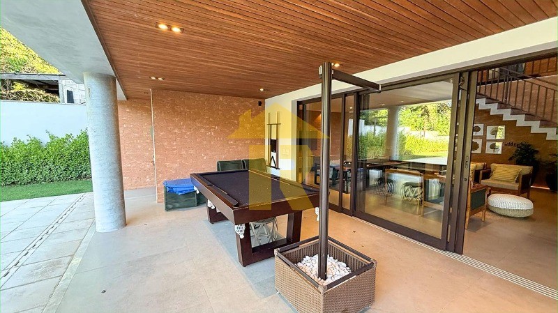 Casa de Condomínio com 5 quartos à venda, 500m² — foto 18 de 62
