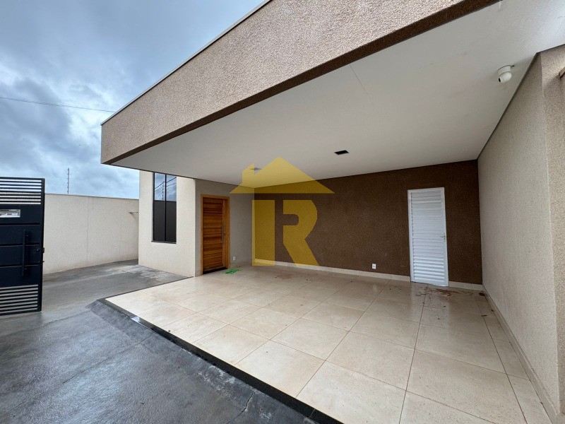 Casa com 3 quartos à venda, 122m² — foto 4 de 23