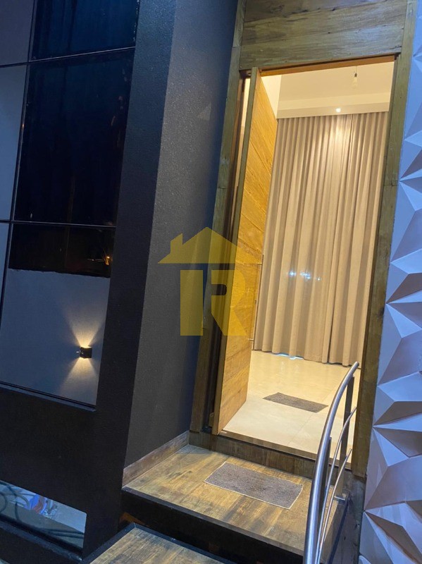 Casa com 3 quartos à venda, 274m² — foto 5 de 25